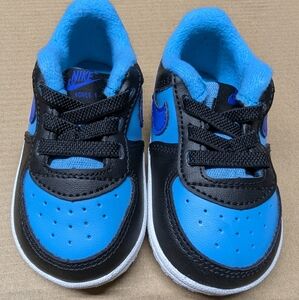BABY NIKE AIR FORCE 1